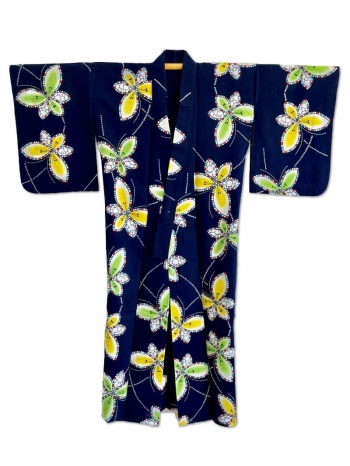 Moments with Friends Kimono main image 1